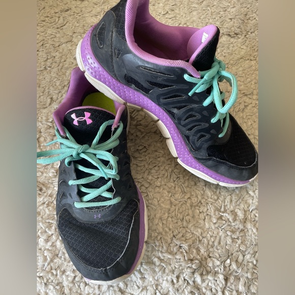 ☀️Under Armour sneakers 👟- Size 8.5 - Picture 2 of 6